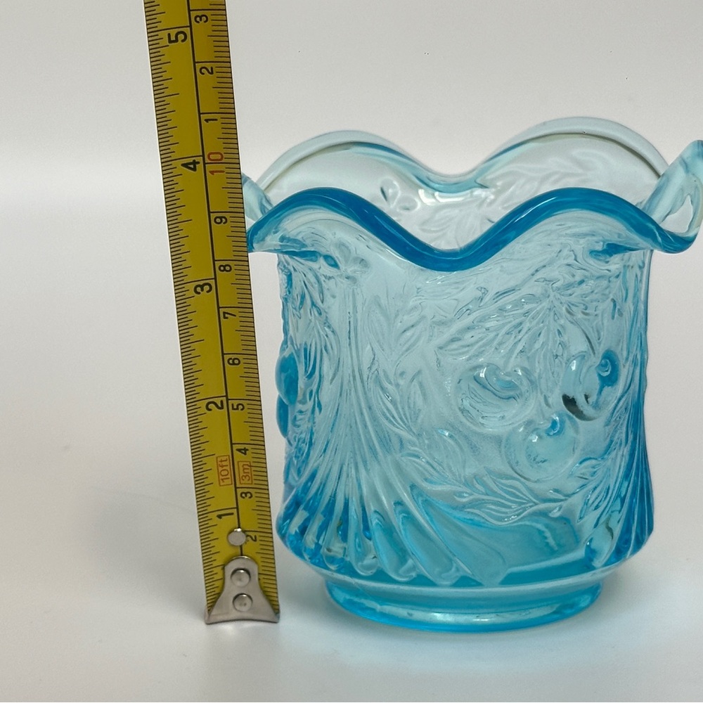 Vintage Blue Opalescent Wreathed Cherries Sugar Bowl LG Wright Style - Picture 7 of 7